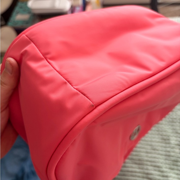 lululemon athletica Sakura Pink Shoulder Bag READ description - Picture 5 of 6